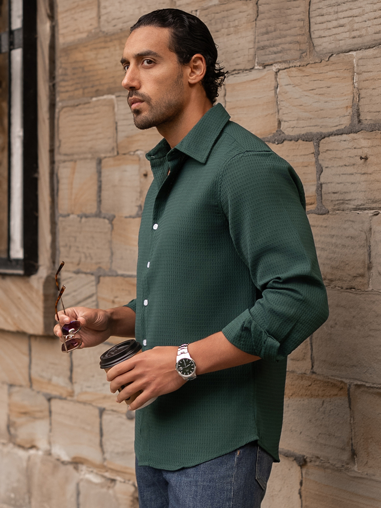YOUESAWY YOUESAWY Kemeja Pria Tombol Depan Plain Casual - Dark Green - View 4