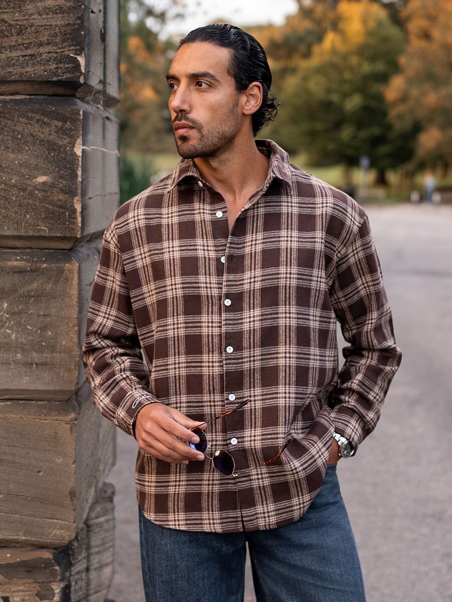 YOUESAWY YOUESAWY Men 1pc Oversized Cotton Plaid Print Drop Shoulder Shirt, Fall, Couple Things, Long Sleeve Top - Coffee Brown - View 1