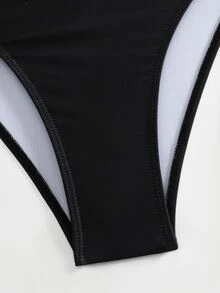 Costavie Baju Renang Bikini Wanita Model One-Piece Tanpa Kawat dengan Tali Serut dan Potongan V Dalam - MultiWarna - View 10