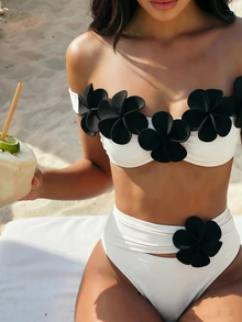 SHEIN Swim 女款比基尼泳衣 全白色 夏季休閒 度假派對度假用 3D花卉優雅無鋼圈針織兩件套 適用海灘泳池新年 - 彩色 - 查看 1