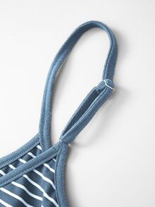 GlowEve CURVE 大码纯色针织开衫，前襟纽扣开合，条纹修身抽绳装饰，优雅休闲通勤日常穿着裤装 - 藍白色 - 查看 3