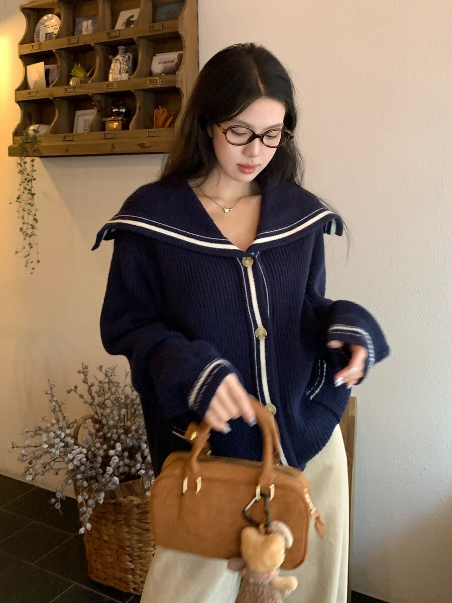 DAZY Cardigan Wanita Lengan Panjang Kerah Biru Tua Motif Blok Warna Feminin dengan Kantong Jala untuk Musim Gugur - Navy Blue - View 1