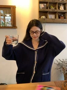 DAZY Cardigan Wanita Lengan Panjang Kerah Biru Tua Motif Blok Warna Feminin dengan Kantong Jala untuk Musim Gugur - Navy Blue - View 6