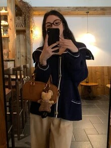 DAZY Cardigan Wanita Lengan Panjang Kerah Biru Tua Motif Blok Warna Feminin dengan Kantong Jala untuk Musim Gugur - Navy Blue - View 5