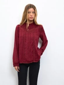 Nöista Blus Wanita Warna Burgundy dengan Detail Renda di Bagian Depan, Sangat Cocok untuk Kembali ke Sekolah, dan Tampilan Sehari-hari untuk Musim Gugur dan Musim Dingin. - Hitam - View 3