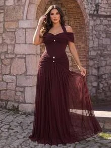 Glamrae Plus Size Elegant Classy Rose Gold Cold Shoulder Ruched Pearl Button Fitted A-Line Dress Evening Party Dinner Heavy Embellished Gown Christmas Fall - Burgundy - View 4