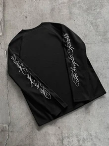 AXEPEAK Men's Long Sleeve Crew Neck T-Shirt, Black And White Color Block, Handwritten English Print, Loose Fit - Black - View 2