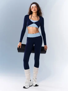 VARSIVA Women's 2-In-1 Polka-Dot Activewear Set (Navy Blue, Autumn Style): Long-Sleeve Top With Built-In Bra & Leggings – Suitable For The Gym - Multicolor - View 6