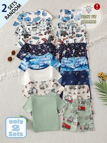 SHEIN 8件/套随机发货，2件套贴身睡衣套装，婴儿及幼儿男童夏季短袖短裤家居服，印有鲨鱼、海星、犀牛、海龟等可爱海洋动物图案。 - 彩色 - 查看 2