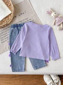 SHEIN Set 2 Potong Bayi Perempuan Musim Semi dan Gugur, Atasan Rajut Bertekstur dengan Manset Lebar Bordir Pita Putih & Celana Denim Lembut dengan Pita Satin Ungu 3D, Pakaian Kasual - Purple - View 3