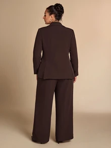 SHEIN BAE CURVE طقم جاكيت وبنطلون باللون العنابي للنساء مقاس كبير - قهوة بني - مشاهدة 2