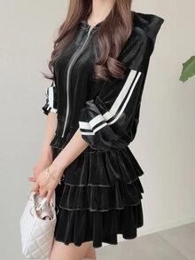 FRIFUL Women's Autumn Velvet Fabric Patchwork Contrast Color Striped Layered Short Skirt 2 Pieces Set - Black - View 9