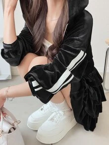FRIFUL Women's Autumn Velvet Fabric Patchwork Contrast Color Striped Layered Short Skirt 2 Pieces Set - Black - View 7