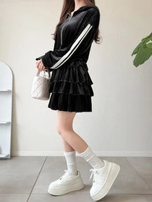 FRIFUL Women's Autumn Velvet Fabric Patchwork Contrast Color Striped Layered Short Skirt 2 Pieces Set - Black - View 3