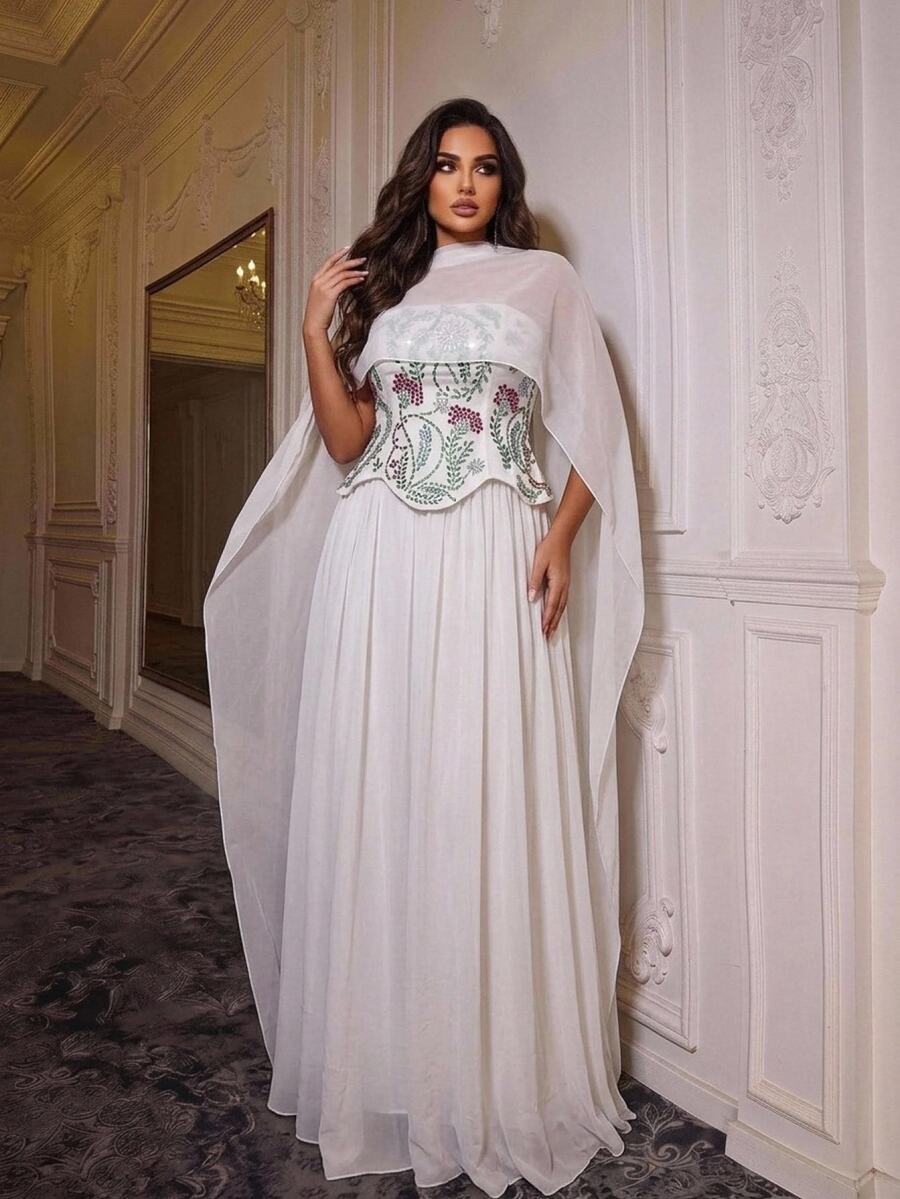 Elitara Plus Size Elegant Romantic Glamorous White Knit & Chiffon Patchwork Dress With Heavy Rhinestone Embellishment, 2 In 1 Design, Fitted A-Line, Suitable For Evening Party, Ball, Wedding Event, Bridal Gown