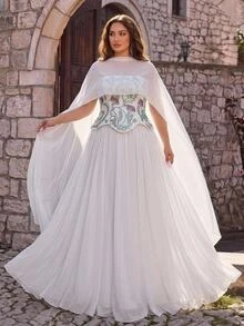 Elitara Plus Size Elegant Romantic Glamorous White Knit & Chiffon Patchwork Dress With Heavy Rhinestone Embellishment, 2 In 1 Design, Fitted A-Line, Suitable For Evening Party, Ball, Wedding Event, Bridal Gown - White - View 7