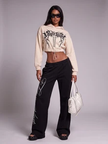 Nooralise Fashion Street Sporty Gothic Letter Graphic Element Cropped Sweatshirt - Apricot - View 7