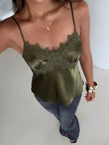 Aloruh 女款優雅性感蕾絲拼接緞面背心 - 軍綠色 - 查看 1