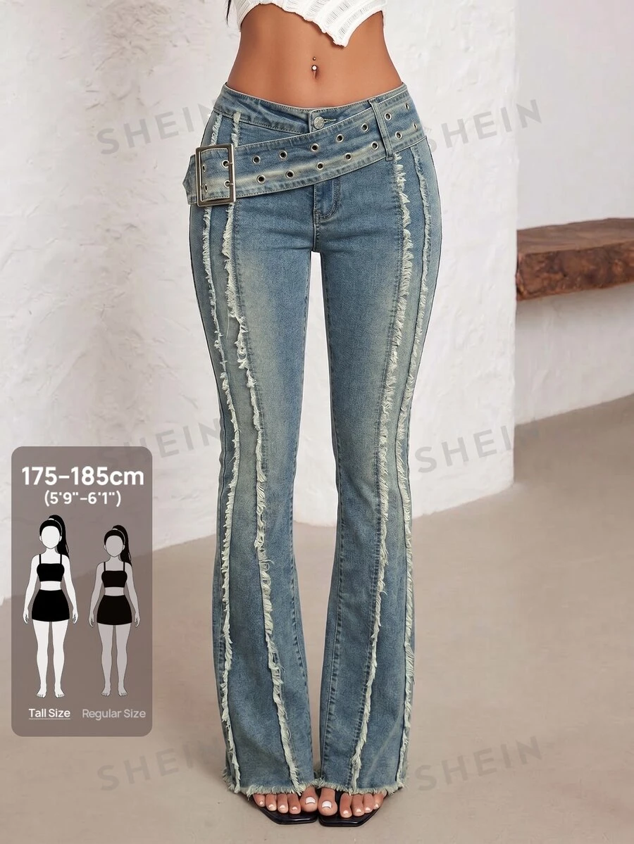 SHEIN Tall 磨損腰帶鈕扣低腰喇叭牛仔褲 - 中等水洗藍 - 查看 1