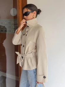 Firerie 優雅時尚純色雙排扣無口袋收腰下擺長袖立領女款風衣 - 杏色 - 查看 6