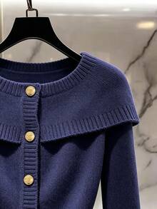 Franclia Áo cardigan nữ size lớn màu xanh navy, cổ tròn, tay dài, họa tiết hoa, trang trí cúc, thiết kế giả khăn choàng, tôn dáng thanh lịch, cho mùa thu/đông - Màu xanh hải quân - Xem 4