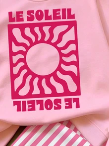 女童清新復古粉色拼色漩渦太陽藝術海報字母印花基礎圓領衛衣與白色粉色垂直條紋寬腿褲套裝，可愛風 - 彩色 - 查看 4