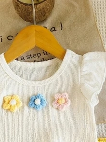 SHEIN Elladie kids 可愛米白色黃色女嬰服裝套裝 新生兒夏季度假穿搭 花卉裝飾T恤 親子家庭款 可愛爸爸的小女兒 - 彩色 - 查看 3