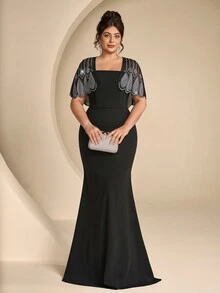 Coutiva Gaun Malam Formal Elegan Wanita Ukuran Plus dengan Motif Patchwork, Jala, Rhinestone, Leher Persegi, dan Hem Model Duyung (Gaya dengan Hiasan Mewah) - Hitam - View 10
