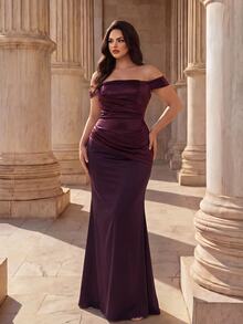 Coutiva Plus Size Women's Off-Shoulder Pleated Design Mermaid Hem Elegant Formal Evening Gown - Burgundy - View 4