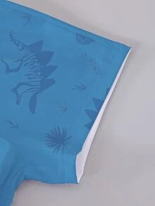 SHEIN 一套男童休闲时尚趣味卡通恐龙印花短袖圆领T恤和短裤套装，适合户外、运动、上学、春夏穿着，蓝色恐龙印花套装 - 彩色 - 查看 3