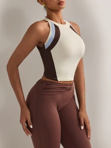 Nuvra Women's Sports Outfit Set Long Tank Top With Built-In Bra - Multicolor - View 4