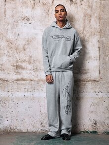 Skyrend 男士淺灰色街頭風秋季度假返校「Freedom」刺繡連帽衛衣與運動長褲套裝，拉鍊下擺運動服套裝，Grunge風格 - 淺灰色 - 查看 3