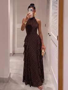 Silquee Gaun sifon cokelat elegan dengan leher halter, motif polkadot, dan detail ruffles - sempurna untuk jalan-jalan, pesta makan malam, perayaan ulang tahun. - Burgundy - View 3