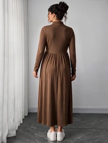 Momance Maternity Coffee Brown High Neck Long Knit Dress, Elegant Maternity Autumn Date Photoshoot Evening Style Fall - Coffee - View 3