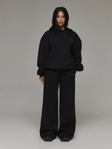 Musera Sport Sweatshirt Hoodie Oversized dengan Logo di Depan, Atasan Set Koord Saja, Sport Essentials Basics untuk Gym dan Olahraga, Musim Gugur dan Musim Dingin - Hitam - View 3
