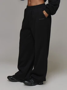 Musera Sport Elasticated Waist Logo Cuffed Loose Fit Jogger Sweatpant Coord Bottom Only Sport Essentials Basics Autumn Fall Winter - Black - View 3