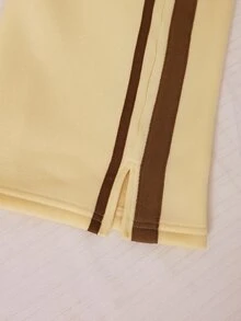 SHEIN Tween女孩兩件套，淺黃色與棕色條紋對比色厚實保暖連帽長袖休閒外套附口袋，棕色條紋袖子拼接，搭配休閒直筒寬鬆長褲，運動休閒通勤上學，時尚百搭秋冬必備外套/冬季 - 黃色 - 查看 6