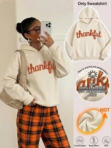 SHEIN Sparklyn 青少年女孩休閒極簡秋季氛圍感恩節 Thankful 刺繡寬鬆舒適落肩連帽針織衛衣，基督教禮物，適合舒適秋冬風格，感恩節、萬聖節，時尚 Y2K - 杏色 - 查看 3
