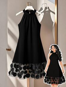 GlowEve CURVE Plus Size High-End Elegant Patchwork 3D Mesh Dress - Black - View 3