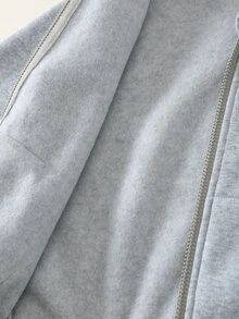 SHEIN بلوزة شتوية وخريفية للأولاد الصغار بطراز الشارع مع طباعة حروف وسحاب، كاجوال، مريحة، قماش ناعم - رمادي فاتح - مشاهدة 6