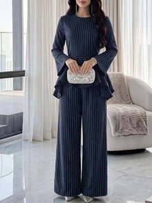 Feyla Setelan 2 Potong Kemeja Lengan Panjang Bergaris dengan Hiasan Ruffle di Bagian Bawah dan Celana Kasual untuk Wanita - Navy Blue - View 5