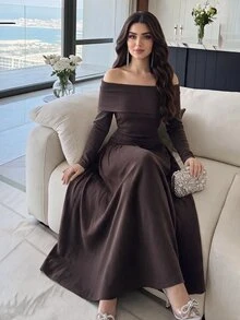 Feyla Women's Solid Color Off-Shoulder Elegant Waist-Cinching Knit Dress For Party And Gathering - Brown - View 4