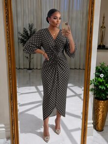 SHEIN Lady CURVE 大尺碼女款 V 領棕色打結抓皺休閒優雅 1960 年代風格派對約會婚禮禮服 秋季 - 棕色 - 查看 3