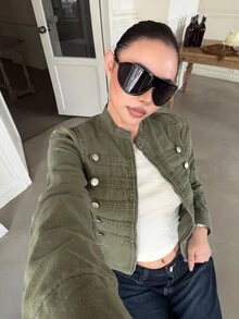 DAZY 女款寬鬆休閒復古 70s 90s 街頭戶外橄欖綠雙排扣小立領長袖牛仔夾克 秋季日常穿搭 - 橄欖綠 - 查看 10