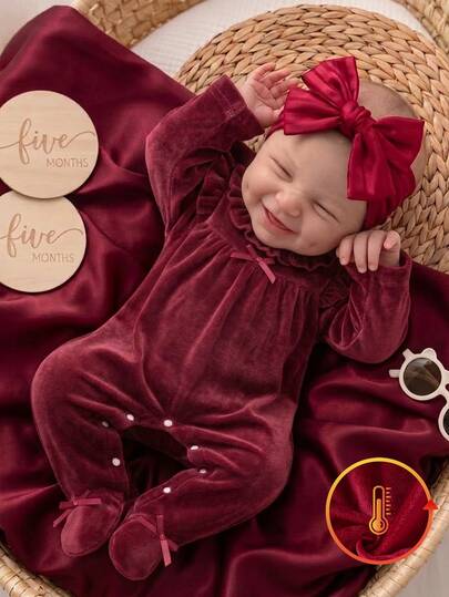 1pc Autumn/Winter Plush Baby Girl Newborn Home Wear Burgundy Single-Sided Crystal Plush Cute Ruffle Trim Flutter Sleeve Back Water Drop Button Design Long Sleeve Footed Romper Crawler