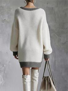 Solivie Gaun Sweater Wanita Model V-Neck Warna-Blok untuk Musim Gugur - Putih - View 2