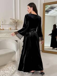 Al Najma Women's Elegant Mesh Patchwork Arabian Dress - Black - View 3
