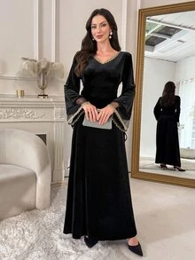 Al Najma Women's Elegant Mesh Patchwork Arabian Dress - Black - View 5