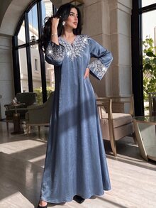 Al Najma Fashionable Applique Small V-Neck Loose Elegant Dress - Gray Blue - View 6