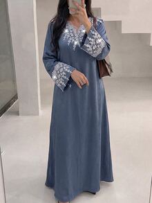 Al Najma Fashionable Applique Small V-Neck Loose Elegant Dress - Gray Blue - View 8